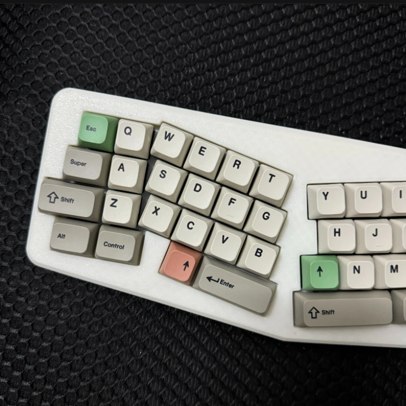 Cyber_Alice 40% 키보드 울트라 컴팩트 레이 - Keyboard Tenkeyless 리뷰 및 가격